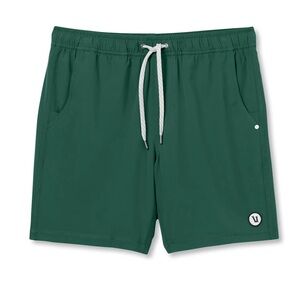 Vuori Kore lined Shorts 7” Viridian green men’s medium. NWOT